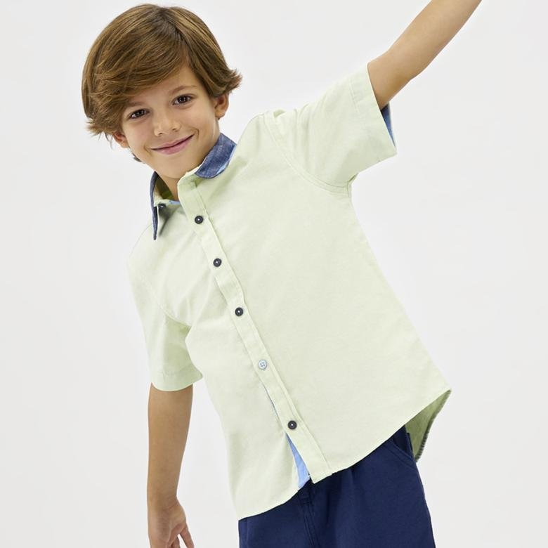 Erkek Çocuk Yakası Şerit Detaylı Gömlek